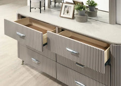 Aldridge Dresser