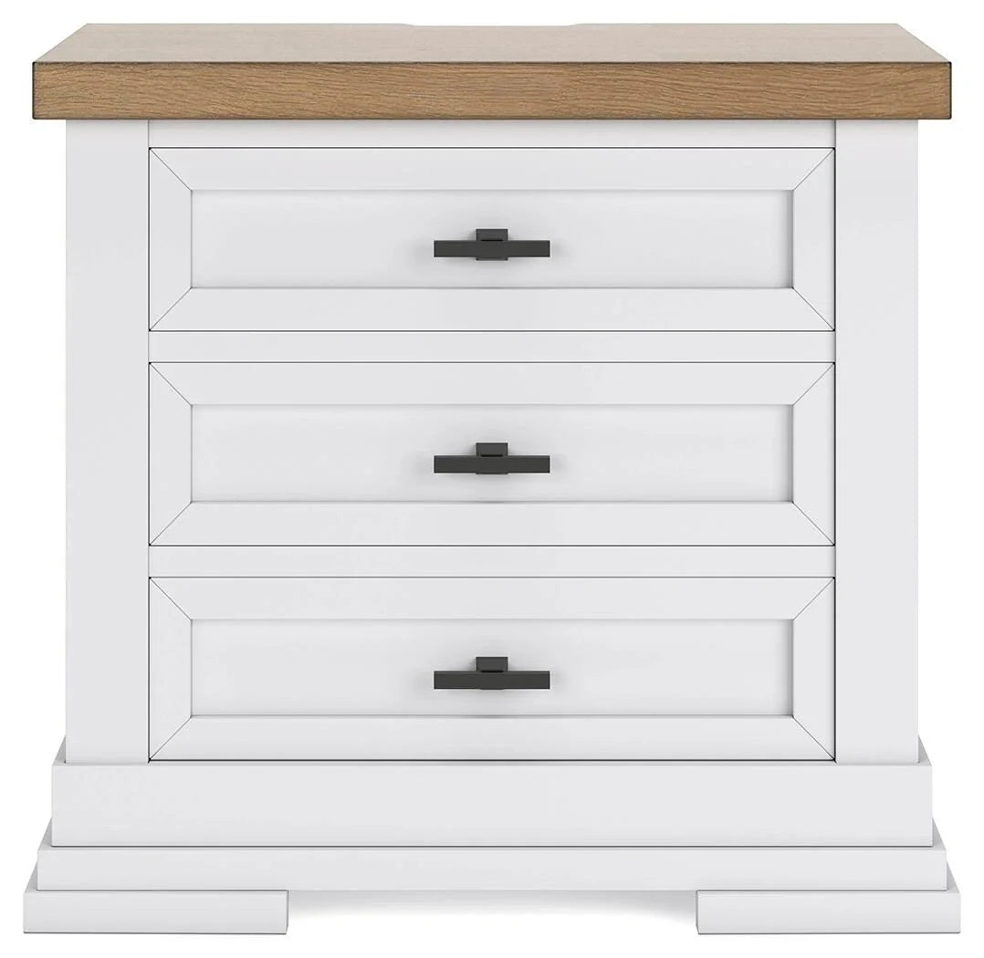 Ashbryn Nightstand