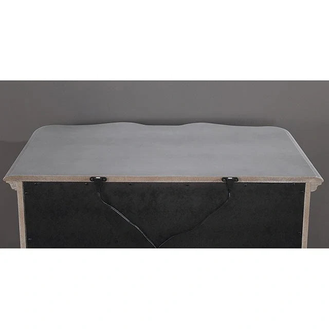 Aalok Bed
